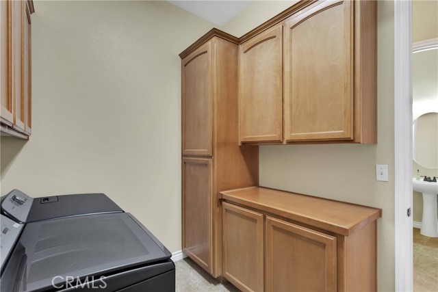 21777 Poppy Road, Apple Valley CA: https://media.crmls.org/medias/bfd582b6-5728-4b88-bf7e-8e4d0efe1a3b.jpg