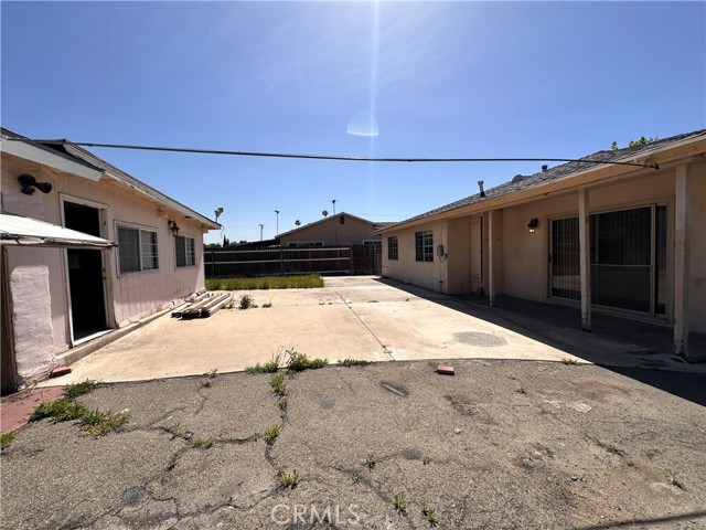 Detail Gallery Image 18 of 22 For 16248 Montgomery Ave, Fontana,  CA 92336 - 3 Beds | 1/1 Baths