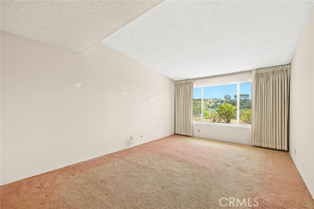 Detail Gallery Image 15 of 28 For 1950 Abajo Dr, Monterey Park,  CA 91754 - 3 Beds | 2/1 Baths
