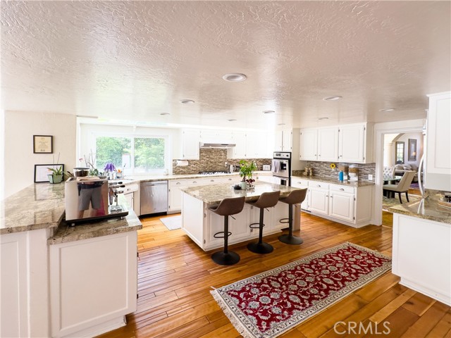 30967 Steeplechase Drive, San Juan Capistrano CA: https://media.crmls.org/medias/bfd75b7a-1942-42f5-b5fc-05443610ce7a.jpg