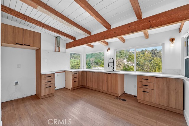 Detail Gallery Image 11 of 40 For 6324 Grape, Los Angeles,  CA 90068 - 4 Beds | 2 Baths