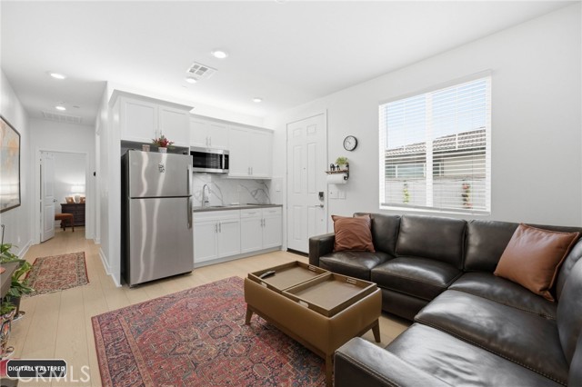 Image 33 of 55 For 26541 Scotch