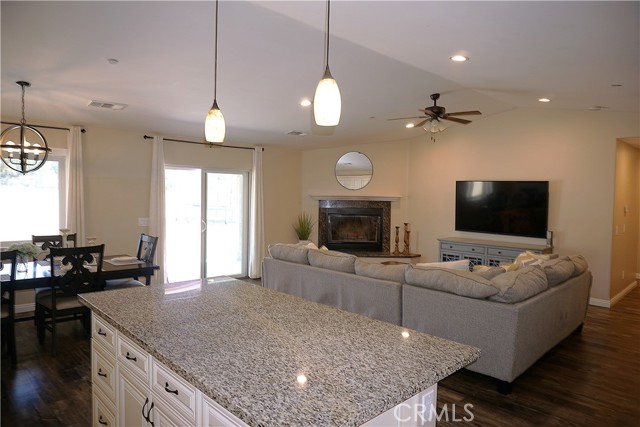 Detail Gallery Image 15 of 52 For 49726 Paiute Ct, Aguanga,  CA 92536 - 4 Beds | 2/1 Baths