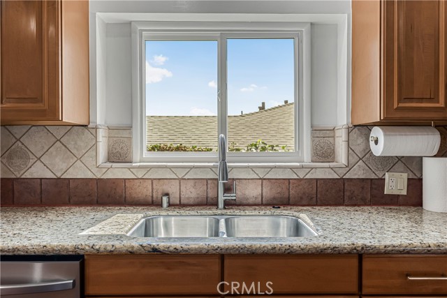 Detail Gallery Image 15 of 41 For 1111 Arbor Dell Rd, Los Angeles,  CA 90041 - 3 Beds | 2 Baths