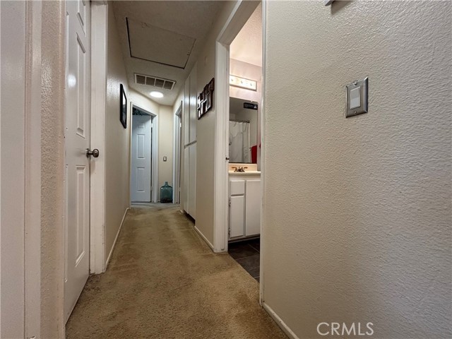 15957 Randall Avenue, Fontana CA: https://media.crmls.org/medias/bfdb4a74-5748-4d11-98b6-6b4d2e90f47e.jpg