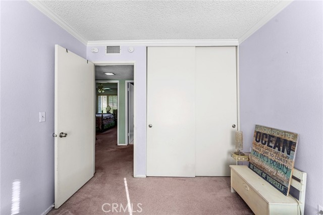 Detail Gallery Image 12 of 28 For 694 Rosewood Ln, San Dimas,  CA 91773 - 3 Beds | 2/1 Baths