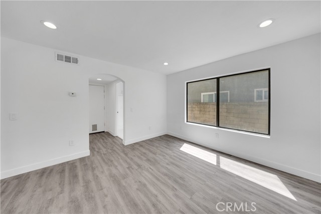 6289 Sunny Meadow Lane, Chino Hills CA: https://media.crmls.org/medias/bfdc3e7b-0120-477b-b1d0-71b9c2fbfa57.jpg