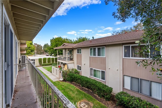 Detail Gallery Image 30 of 52 For 91 Calle Aragon #D,  Laguna Woods,  CA 92637 - 2 Beds | 2 Baths