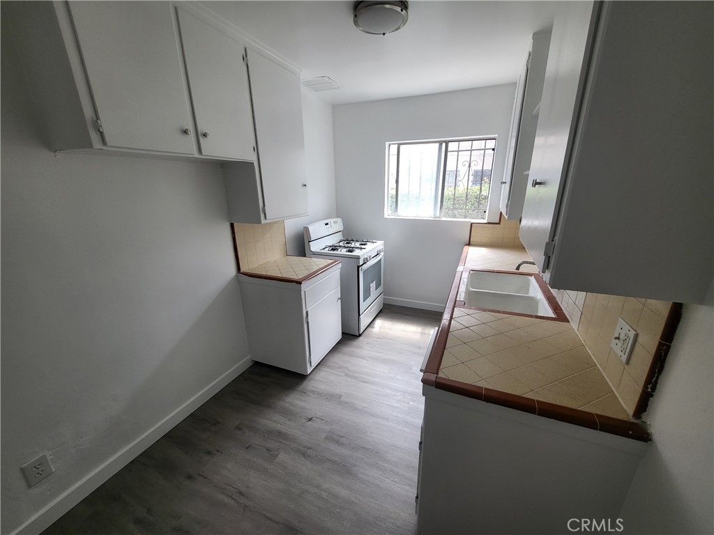 MLS #OC26134374 image #9