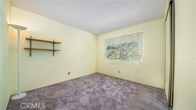 Detail Gallery Image 8 of 19 For 59 Cindy, Newbury Park,  CA 91320 - 3 Beds | 2 Baths