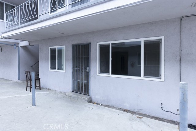 5476 Linden, Long Beach CA: https://media.crmls.org/medias/bfde1ea7-2782-4d01-aa07-52bf2f32c08d.jpg