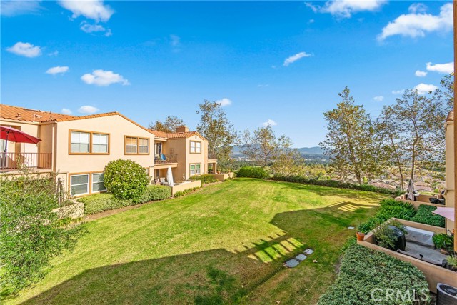68 Verdin Lane, Aliso Viejo CA: https://media.crmls.org/medias/bfde29d0-caea-43f0-bbf3-469607bdfc46.jpg