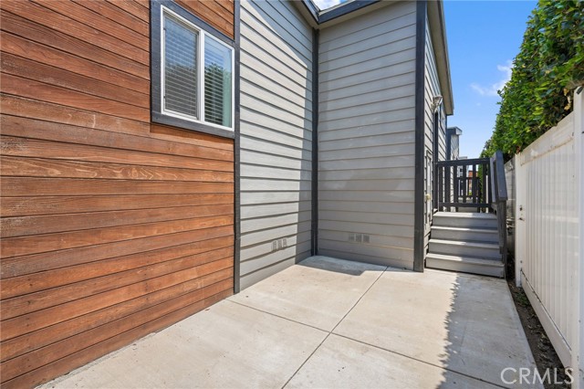 Detail Gallery Image 5 of 36 For 8250 Lankershim Blvd #36,  North Hollywood,  CA 91605 - 2 Beds | 2 Baths