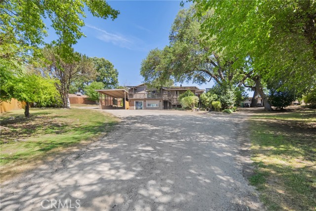 8950 Pueblo Avenue, Atascadero CA: https://media.crmls.org/medias/bfdeae1c-868e-4f8a-b573-45093527d28d.jpg