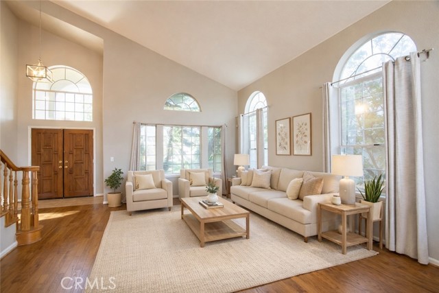 Detail Gallery Image 4 of 57 For 31384 Corte Tunas, Temecula,  CA 92592 - 5 Beds | 3 Baths