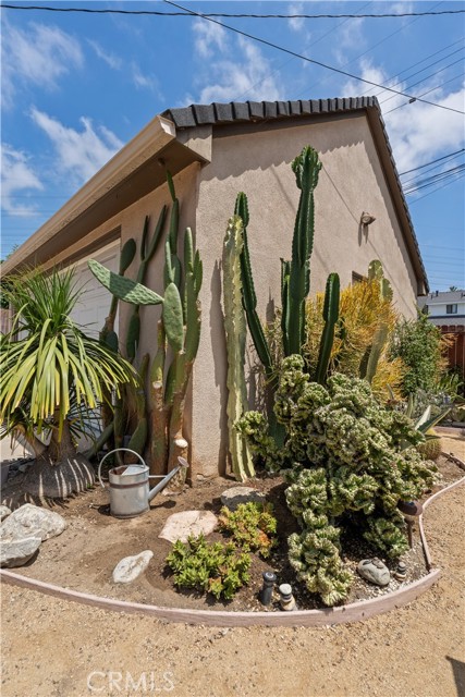 Detail Gallery Image 22 of 25 For 17820 Florwood Ave, Torrance,  CA 90504 - 4 Beds | 3 Baths