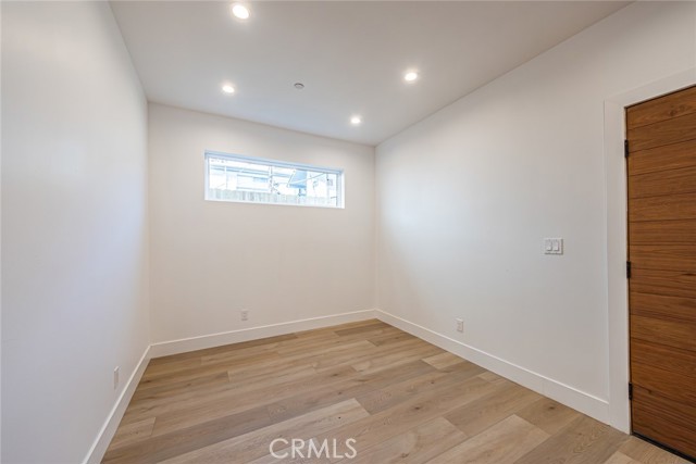 Detail Gallery Image 14 of 19 For 242 N Dillon, Silver Lake Los Angeles,  CA 90026 - 4 Beds | 2 Baths