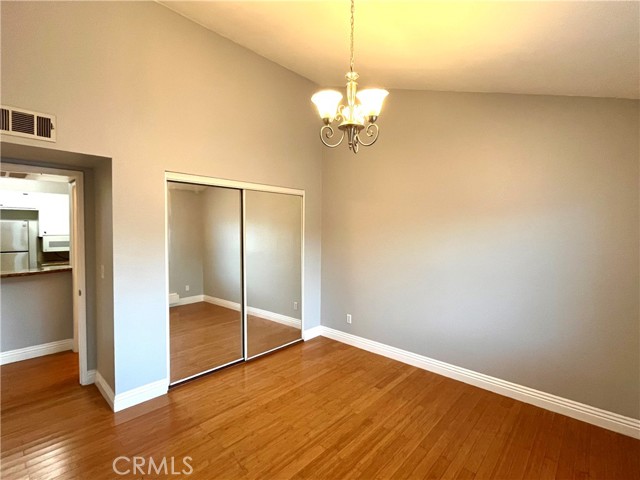 Detail Gallery Image 6 of 13 For 15000 Downey Ave #204,  Paramount,  CA 90723 - 1 Beds | 1 Baths