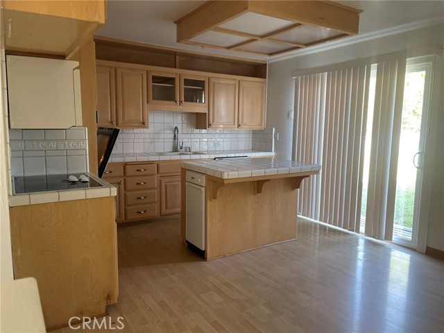 Detail Gallery Image 13 of 50 For 1064 Cindy Ct., Merced,  CA 95340 - 3 Beds | 2 Baths