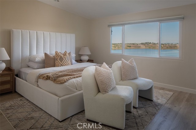 Detail Gallery Image 12 of 28 For 2175 Vista Entrada, Newport Beach,  CA 92660 - 3 Beds | 2/1 Baths