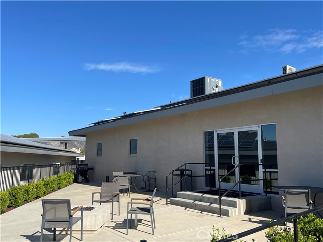 11050 Bryant, Yucaipa CA: https://media.crmls.org/medias/bfe148b1-2282-4263-87fb-e231c41ec4df.jpg