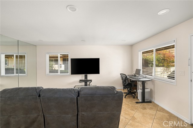 Detail Gallery Image 7 of 29 For 1816 E Commonwealth Ave #102,  Fullerton,  CA 92831 - 2 Beds | 2 Baths