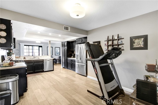 Image 13 of 32 For 5840 Fairlane Drive
