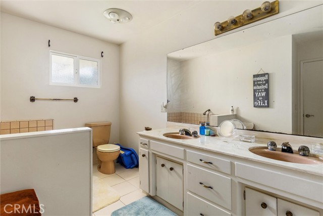 Detail Gallery Image 15 of 32 For 1909 Pineridge, Cambria,  CA 93428 - 2 Beds | 2 Baths