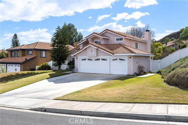 Detail Gallery Image 7 of 70 For 2320 John Matich Dr, Colton,  CA 92324 - 4 Beds | 3 Baths