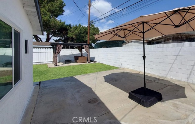 20016 Jersey Avenue, Lakewood, California 90715, 3 Bedrooms Bedrooms, ,2 BathroomsBathrooms,Single Family Residence,For Sale,Jersey,OC24060972