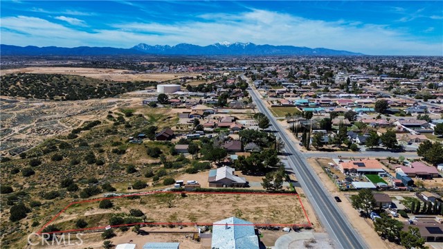 39819807 Ranchero, Hesperia CA: https://media.crmls.org/medias/bfe6787b-28d7-4bdc-b0d0-80d9b0e0f437.jpg