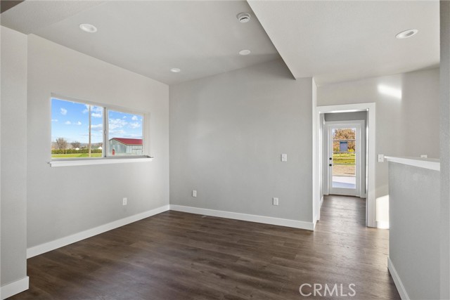 Detail Gallery Image 13 of 49 For 25245 2nd Ave, Los Molinos,  CA 96055 - 4 Beds | 2/1 Baths