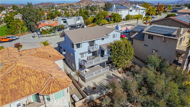 Detail Gallery Image 8 of 66 For 30718 Early Round Dr, Canyon Lake,  CA 92587 - 5 Beds | 3/1 Baths