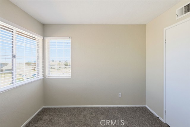 Detail Gallery Image 38 of 59 For 3152 Hampton, Palmdale,  CA 93551 - 3 Beds | 3 Baths