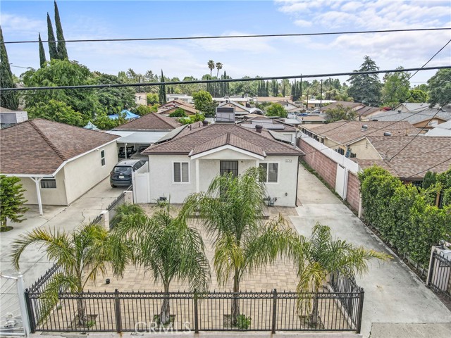 Detail Gallery Image 6 of 30 For 6652 Nagle Ave, Van Nuys,  CA 91401 - 2 Beds | 1 Baths