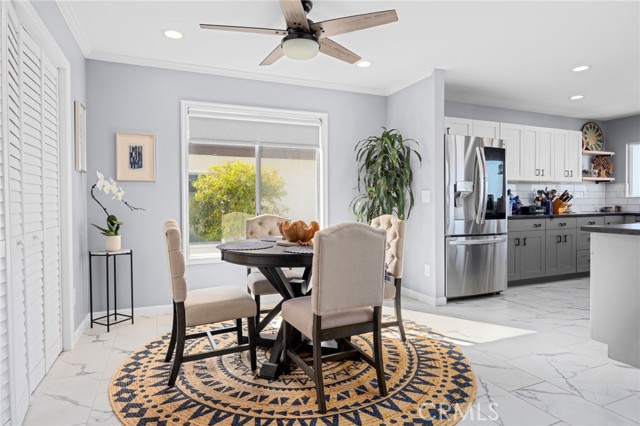 Detail Gallery Image 9 of 34 For 6729 Hyacinth Cir, Carlsbad,  CA 92011 - 3 Beds | 2 Baths