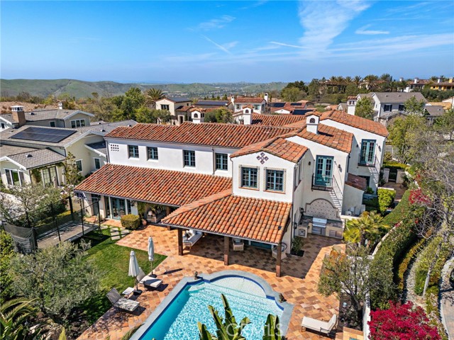 1 Overlook Drive, Ladera Ranch CA: https://media.crmls.org/medias/bfe8c900-76db-4840-bed6-9ad68bc01acc.jpg