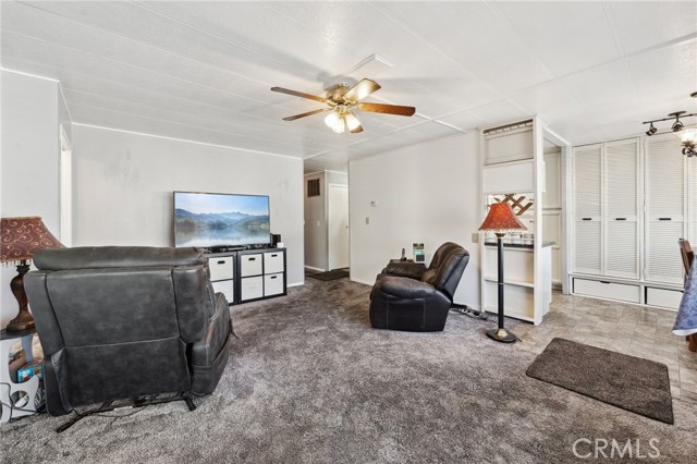 Detail Gallery Image 4 of 42 For 10622 Bryant St #42,  Yucaipa,  CA 92399 - 3 Beds | 2 Baths
