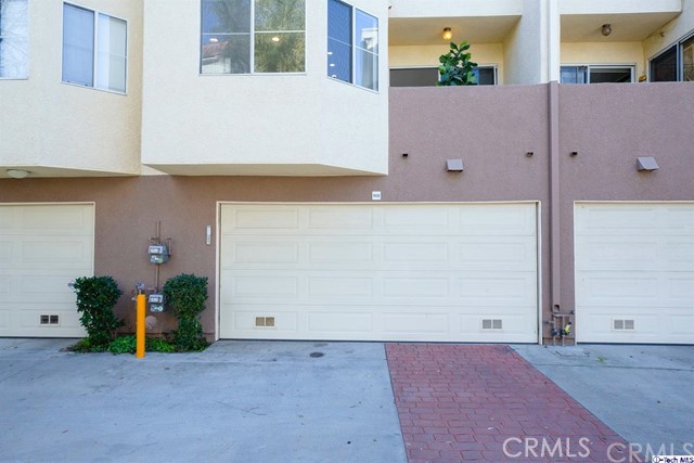 2 Bed Home for Sale in Sherman Oaks, California