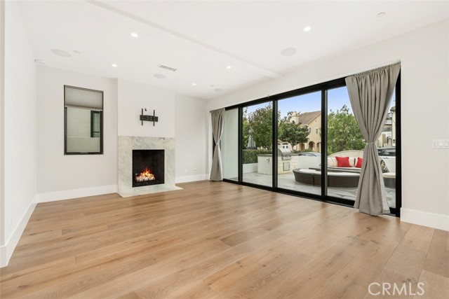 Detail Gallery Image 4 of 44 For 508 Marigold, Corona Del Mar,  CA 92625 - 4 Beds | 4/1 Baths