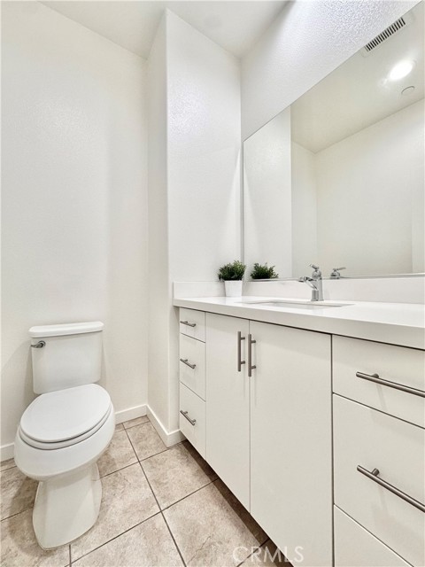 Detail Gallery Image 11 of 29 For 21042 Cornerstone, Walnut,  CA 91789 - 4 Beds | 3/1 Baths