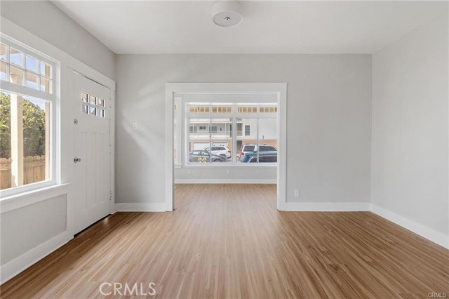 Detail Gallery Image 14 of 16 For 718 Hermosa Ave, Hermosa Beach,  CA 90254 - – Beds | – Baths