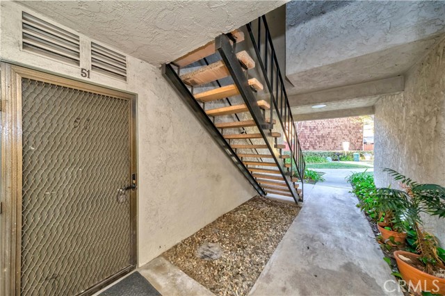 985 Idaho Street, La Habra, California 90631, 2 Bedrooms Bedrooms, ,2 BathroomsBathrooms,Condominium,For Sale,Idaho,PW25011061