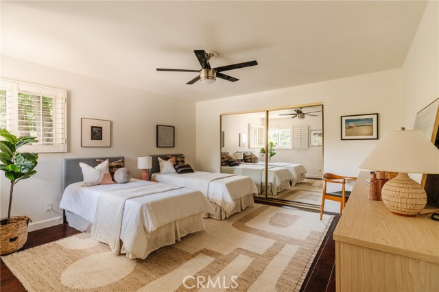 1541 Indiana Avenue, South Pasadena CA: https://media.crmls.org/medias/bfeab889-c8db-409c-9159-2d0d16c46571.jpg