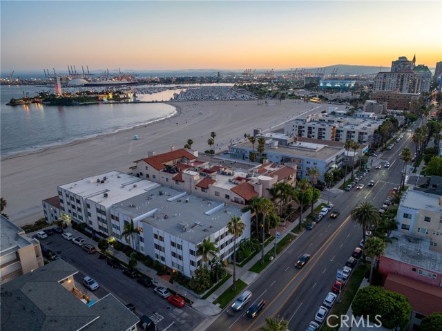 Detail Gallery Image 64 of 66 For 1230 E Ocean Blvd #502,  Long Beach,  CA 90802 - 4 Beds | 3 Baths