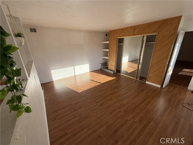 Detail Gallery Image 6 of 30 For 4345 Camello Rd, Woodland Hills,  CA 91364 - 3 Beds | 2/1 Baths