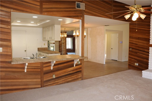 Detail Gallery Image 12 of 35 For 2186 Redwood Dr, Hemet,  CA 92545 - 3 Beds | 2 Baths