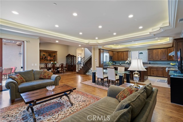 1407 S Catalina Avenue, Redondo Beach CA: https://media.crmls.org/medias/bfede8ae-d488-4fe1-92ec-5a6aaebd48e0.jpg