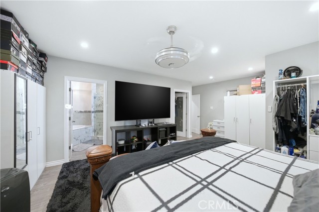 Detail Gallery Image 15 of 35 For 307 S Locust Ave, Compton,  CA 90221 - 4 Beds | 2 Baths