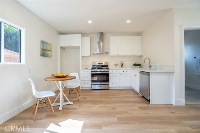 1906 Ruhland Avenue, Redondo Beach, California 90278, 3 Bedrooms Bedrooms, ,2 BathroomsBathrooms,Residential,Sold,Ruhland,PW22093192